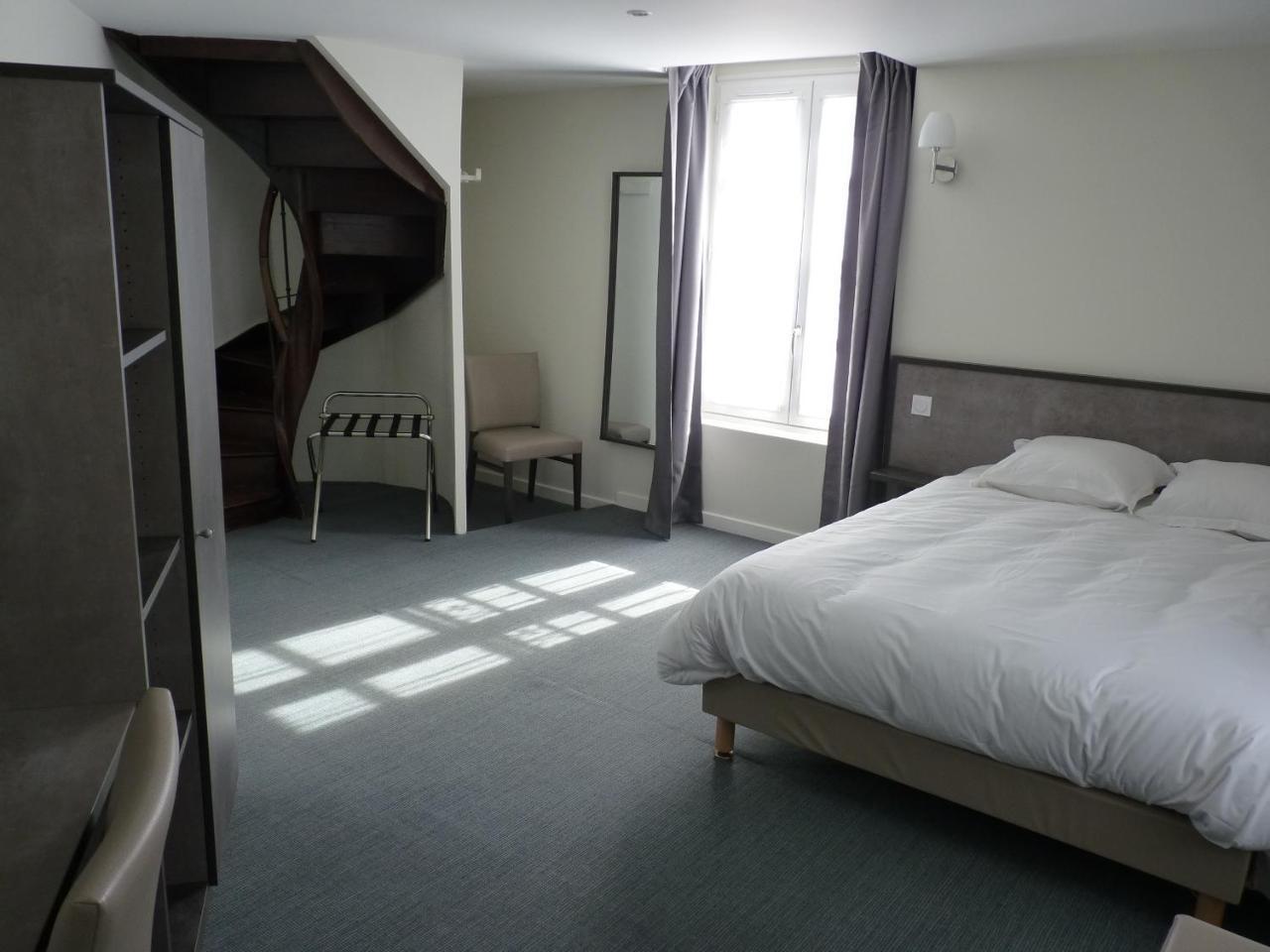 Beausejour Hotel Sainte-Suzanne  Bagian luar foto