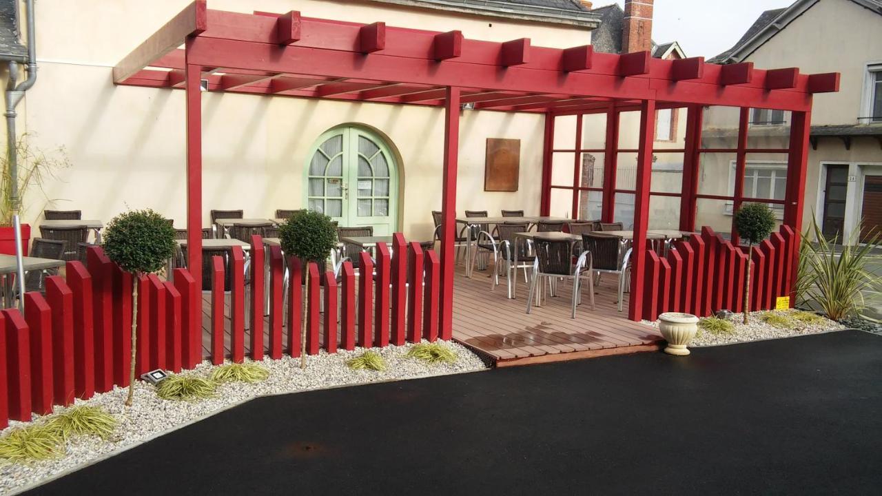 Beausejour Hotel Sainte-Suzanne  Bagian luar foto